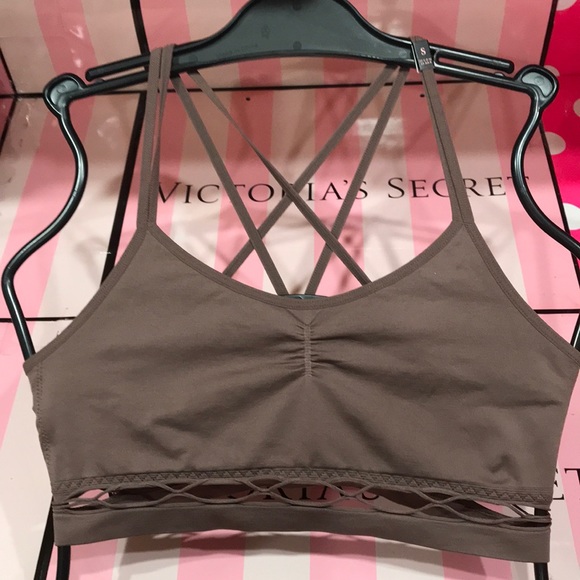 💕😍Sexy👙😘Victoria’s Secret VS Bra, new with tag - Picture 3 of 6